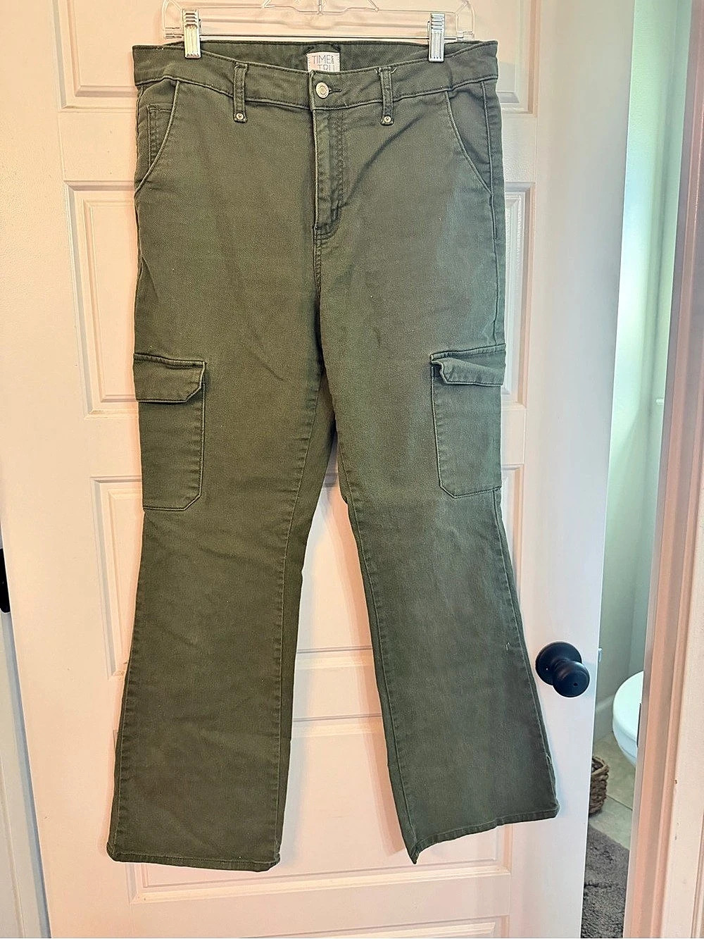 Time and Tru Women's High Rise Utility Trouser Green Size 12